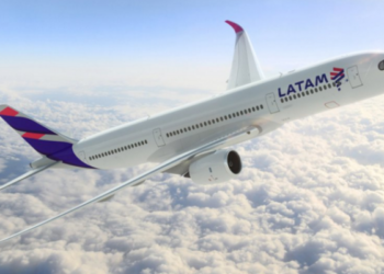 Tripulantes de cabina de LATAM confirmaron paro desde el martes: afectará todos los vuelos nacionales