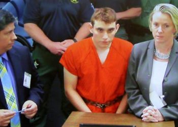 Autor de masacre en escuela de EEUU ofreció donar su herencia a las víctimas