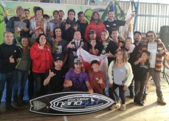 Récord de surfistas llegaron a Cobquecura para competir en el Nacional