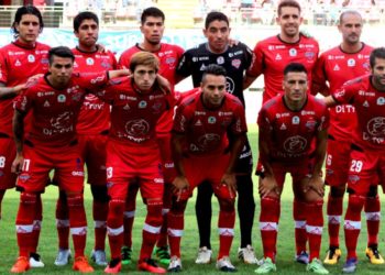 Ñublense venció por la cuenta mínima a Santiago Wanderers y se encarama en la tabla