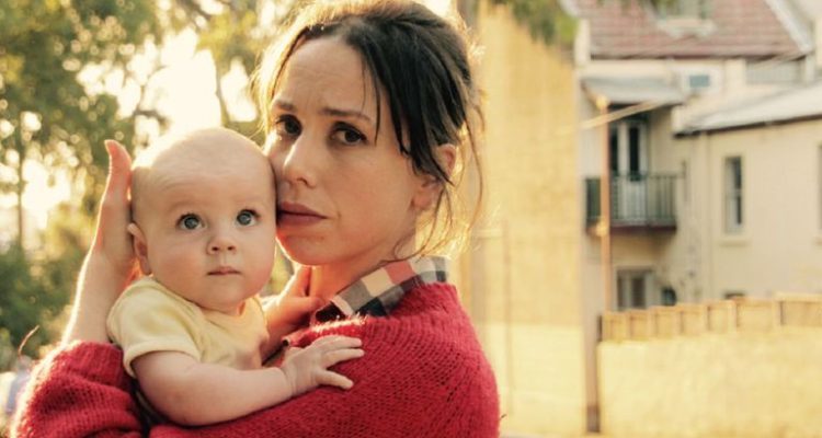 Lumbago, el problema que afecta al 70% de las madres de recién nacidos