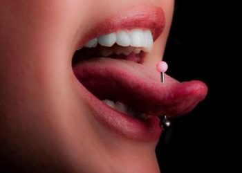 Expertos advierten sobre riesgos y cuidados de los «piercing» en la boca