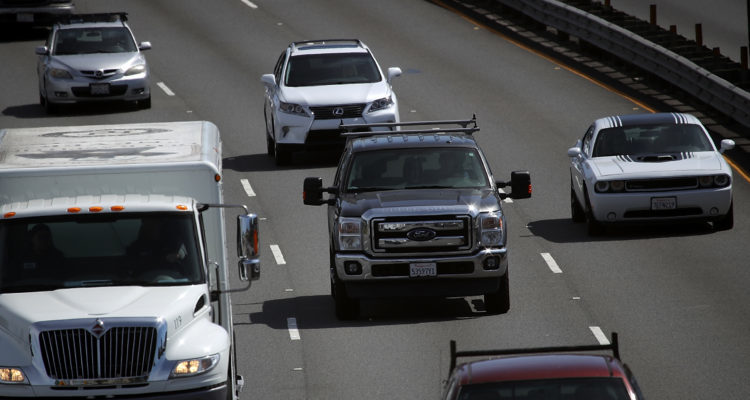 Revelan detalles del vehículo autónomo Uber que atropelló mortalmente a una mujer en EEUU