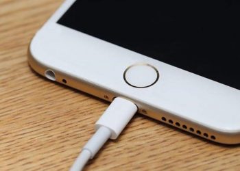 ¿Se puede dejar cargando toda la noche? Revelamos ese y otros datos sobre la batería de tu celular