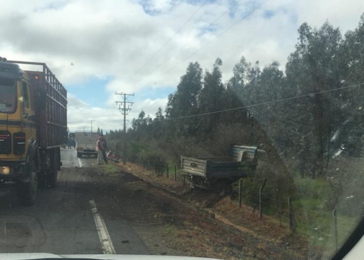 Triple colisión en sector Lajuelas en ruta Ninhue a San Nicolás