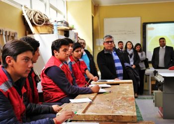 San Nicolás recibe premio de Fundación Educacional Arauco