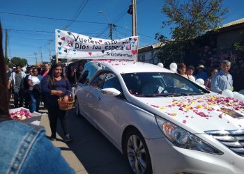 Multitudinario recibimiento le brinda Quirihue a las 6 víctimas de incendio