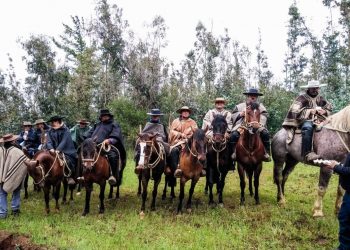 Club de Rodeo “Quirihue” revivió Cabalgata de la Amistad pese a la lluvia