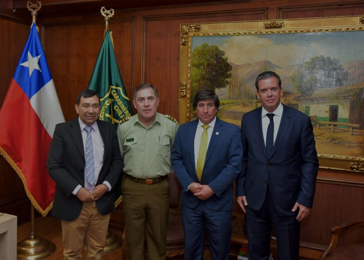 Senador Harboe y alcalde de Coelemu gestionan mejoras policiales para la comuna