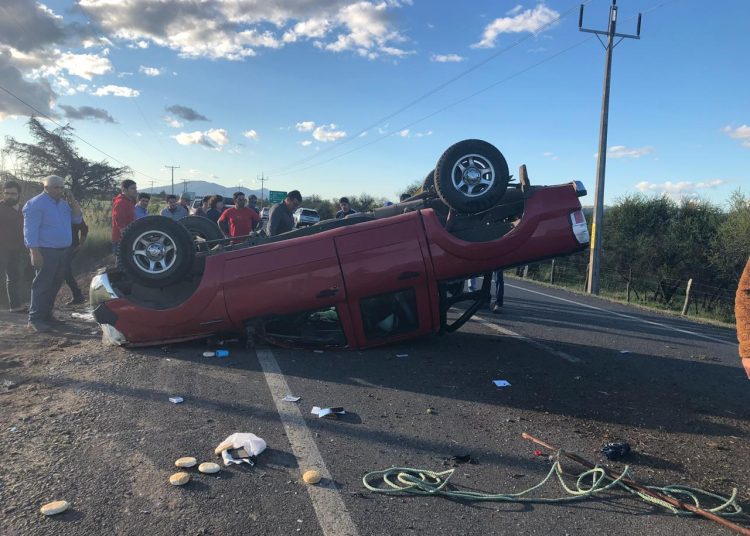 Un herido grave tras volcar una camioneta en las cercanías de San Nicolás