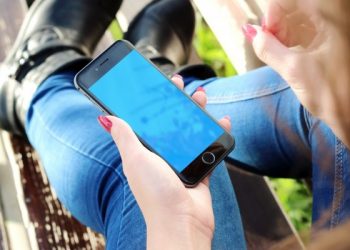 Vendió su riñón para comprar un iPhone y ahora está postrado en una cama