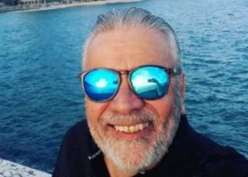 Hombre dejó de fumar, ahorró todo lo que antes gastaba en cigarros y acumuló 14 millones de pesos