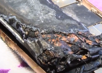 Iphone 6 recién cargado explotó en las manos de una adolescente y generó serios daños en su casa