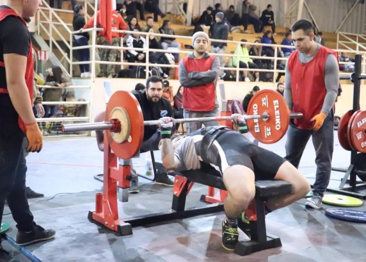 Quirihue recibió a los pesos pesados de Chile en clasificatorio al mundial de Powerlifting