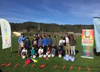 Club deportivo Las Canchas de Buchupureo tiene escuela de fútbol infantil