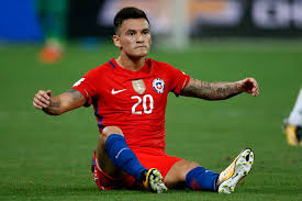 Confirmado: Charles Aránguiz no estará con Chile para los amistosos con Guinea y Colombia