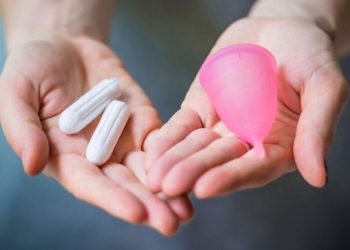 ¿Quieres usar la copa menstrual? Conoce sus ventajas y desventajas
