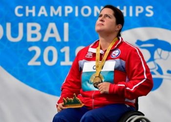 Deportista chilena logró récord mundial en bala: Su padre había muerto hace horas