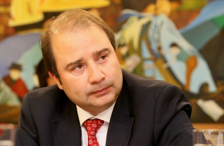 Diputado Sauerbaum solicita fomento de señal satelital en comunas del Itata y Ñuble