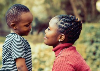 Fonoaudióloga entrega 7 simples consejos para ayudar a los niños a aprender a comunicarse