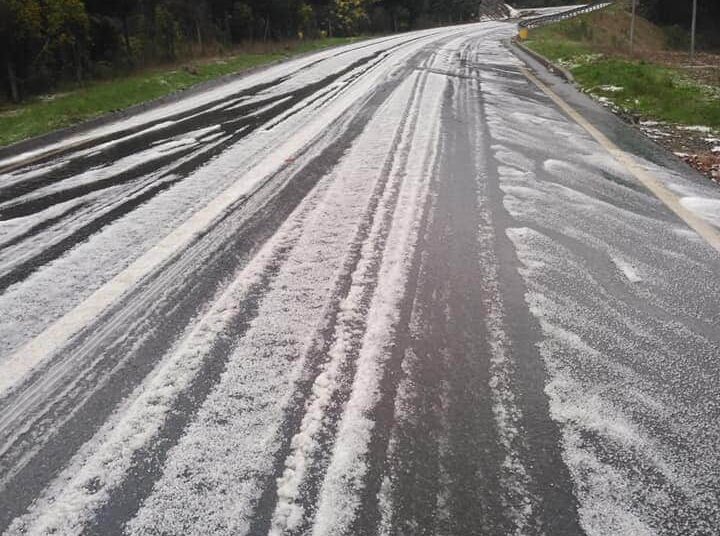 Inusual granizada se registró en Cobquecura