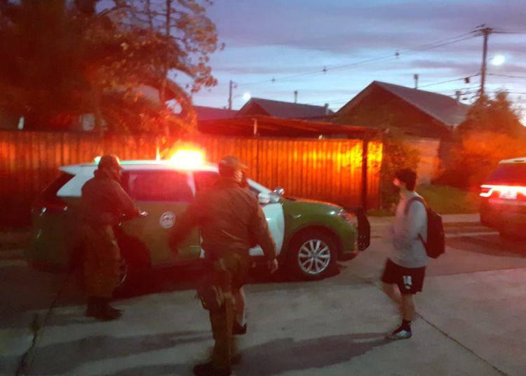 Carabineros detuvo en Chillán Viejo a 12 personas que jugaban baby fútbol infringiendo normativa de salud
