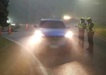 En medio de toque de queda: Detienen a conductor sin salvoconducto y con licencia falsa