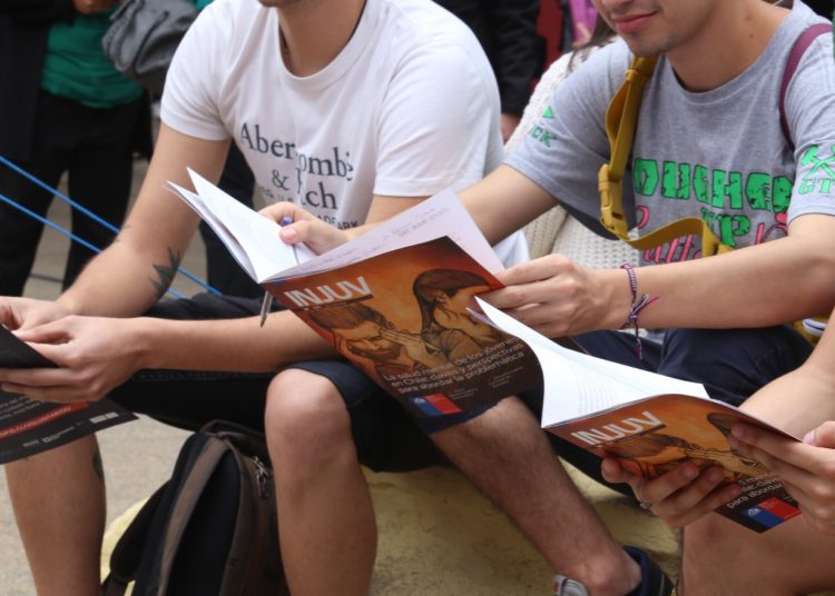 INJUV invita a participar en Concurso Nacional de Tesis 2020