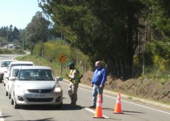 36 vehículos devueltos en control sanitario en Cobquecura
