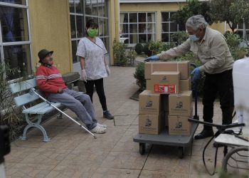 Pescadores Industriales del Biobío han entregado 12 mil raciones de pescado a hogares de adultos mayores y albergues de invierno en Ñuble