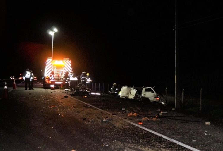 Carabineros de la SIAT Ñuble investigó accidente de tránsito que dejó un haitiano fallecido anoche en Ñiquén