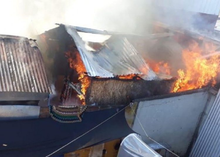 Mueren tres niños haitianos entre 11 y 2 años tras incendiarse casa que ocupaban con otras familias