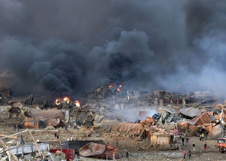 Explosiones en capital de El Líbano causan al menos 73 muertos y 3.700 heridos