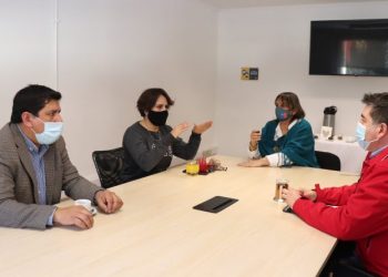 Minvu define estrategia para dar solución a familias de Villa Latinoamericana de Quirihue