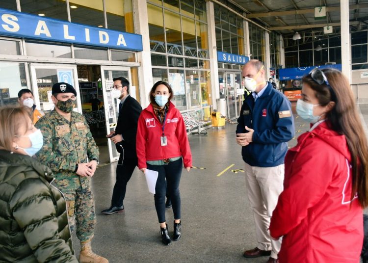 Autoridades inspeccionan protocolos y medidas para viajes interurbanos en Ñuble