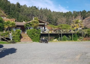 Restaurante El Puerto de Buchupureo reabrió en terraza y con reserva previa