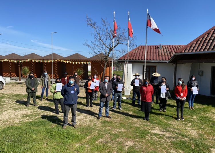 Artesanos y artesanas de Ninhue recibieron certificación ChileArtesanía