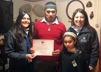 Llaman a postular a becas de especialización para técnicos y profesionales indígenas