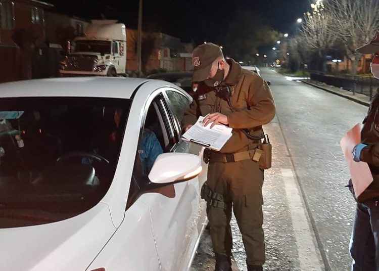 Carabineros Ñuble detuvo a 11 personas que incumplieron medidas sanitarias