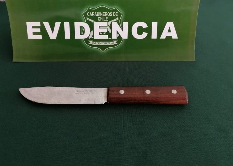Carabineros detuvo a hombre que intentó agredir a funcionario policial para negarse a fiscalización