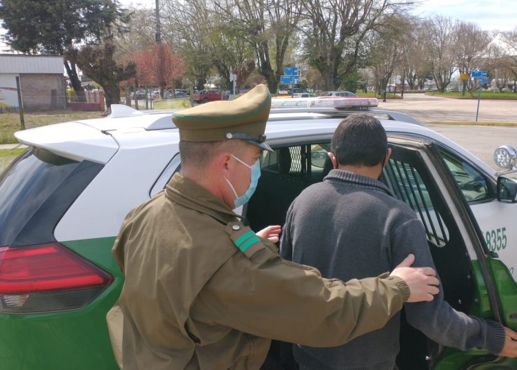 Detienen en aduana sanitaria en Ñiquén a delincuente que estaba prófugo