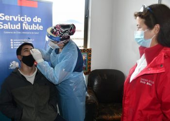 Realizan operativo de búsqueda de casos de Covid-19 en Mercado municipal de Quirihue