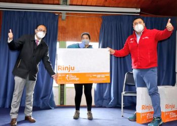 41 niños y niñas de San Fabián reciben Rincón de Juegos