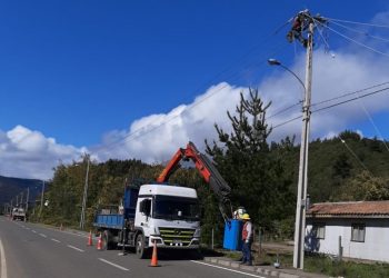 CGE inicia dos grandes proyectos de extensión de redes de distribución eléctrica en la comuna de Cobquecura