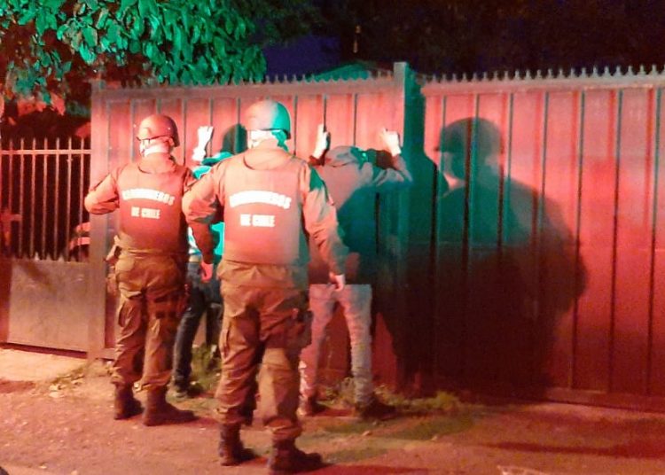 Carabineros detuvo a ocho personas que no cumplieron con medidas sanitarias en Ñuble