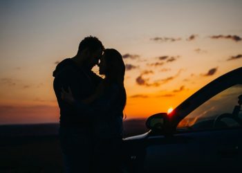 Los 6 signos zodiacales más difíciles de enamorar y cómo puedes lograrlo