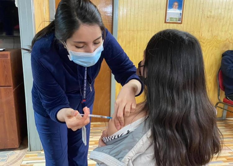 Región de Ñuble: Inoculación contra el Covid-19 alcanzó 70,3% 