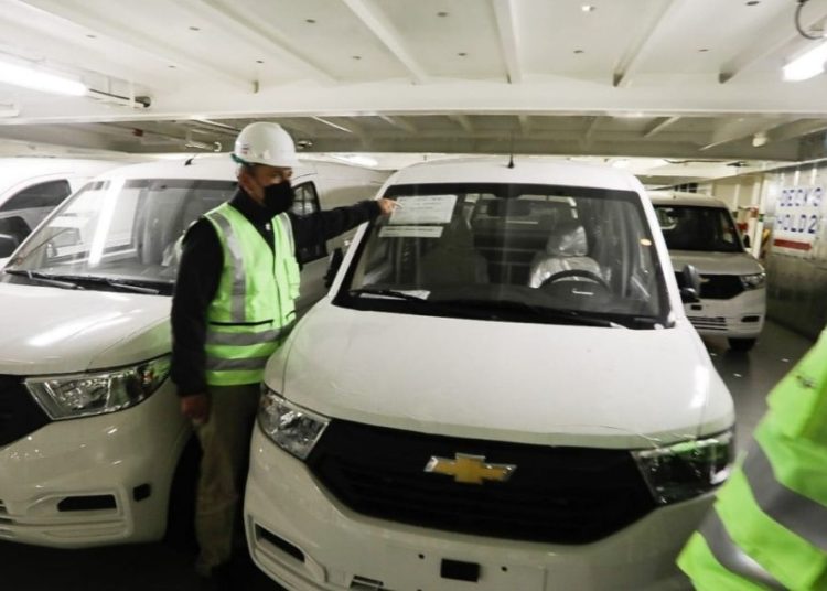 El mayor desembarco en la región: más de 5 mil vehículos fueron descargados en Puerto de Lirquén