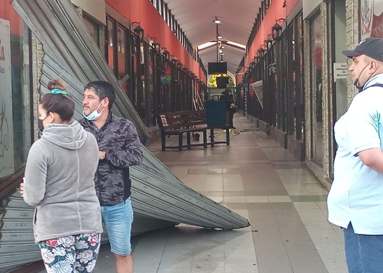 Roban 23 millones desde joyerías de galería Don Ambrosio en Chillán