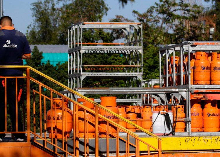 Venta de gas: 75 municipios de todo Chile entregarán vales de descuento a los vecinos